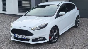 Ford Focus Mk3 (2010-2018) 2.0 TDCi ST 2015