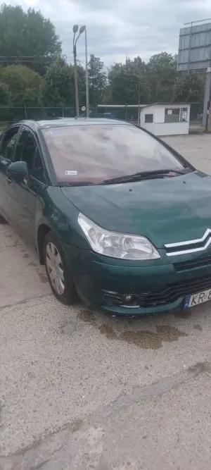 Citroën C4 I (2004-2010) 1.6 16V Confort 2006