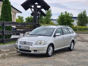 Toyota Avensis II (2003-2009) 1.8 VVT-i Terra 2003