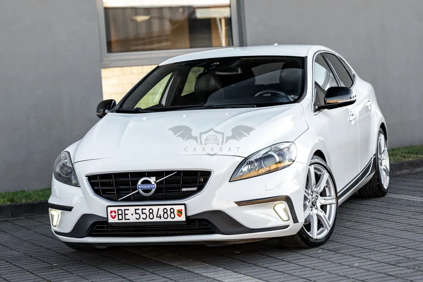 Volvo V40 II (2012-) 2014