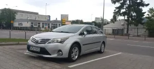 Toyota Avensis III (2009-) 1.8 Sol 2012