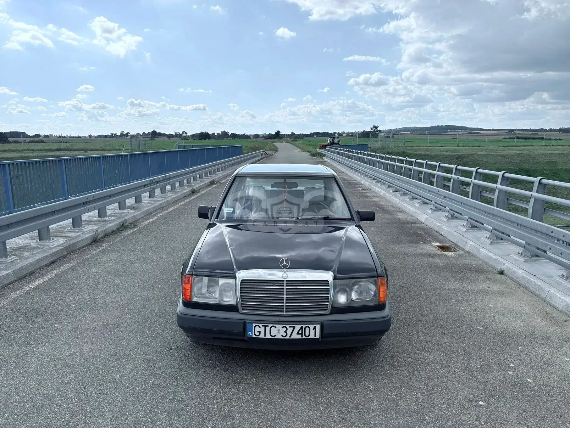 Mercedes-Benz E 1987