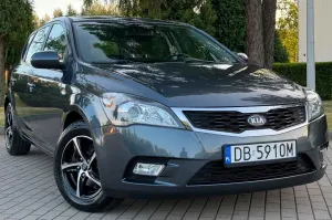 Kia Ceed I (2006-2012) 1.6 CVVT Dream-Team Edition 2011