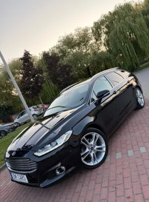 Ford Mondeo Mk5 (2014-) 2.0 TDCi Titanium PowerShift 2015