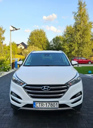 Hyundai Tucson III (2015-2020) 1.7 CRDI BlueDrive Style 2WD 2016