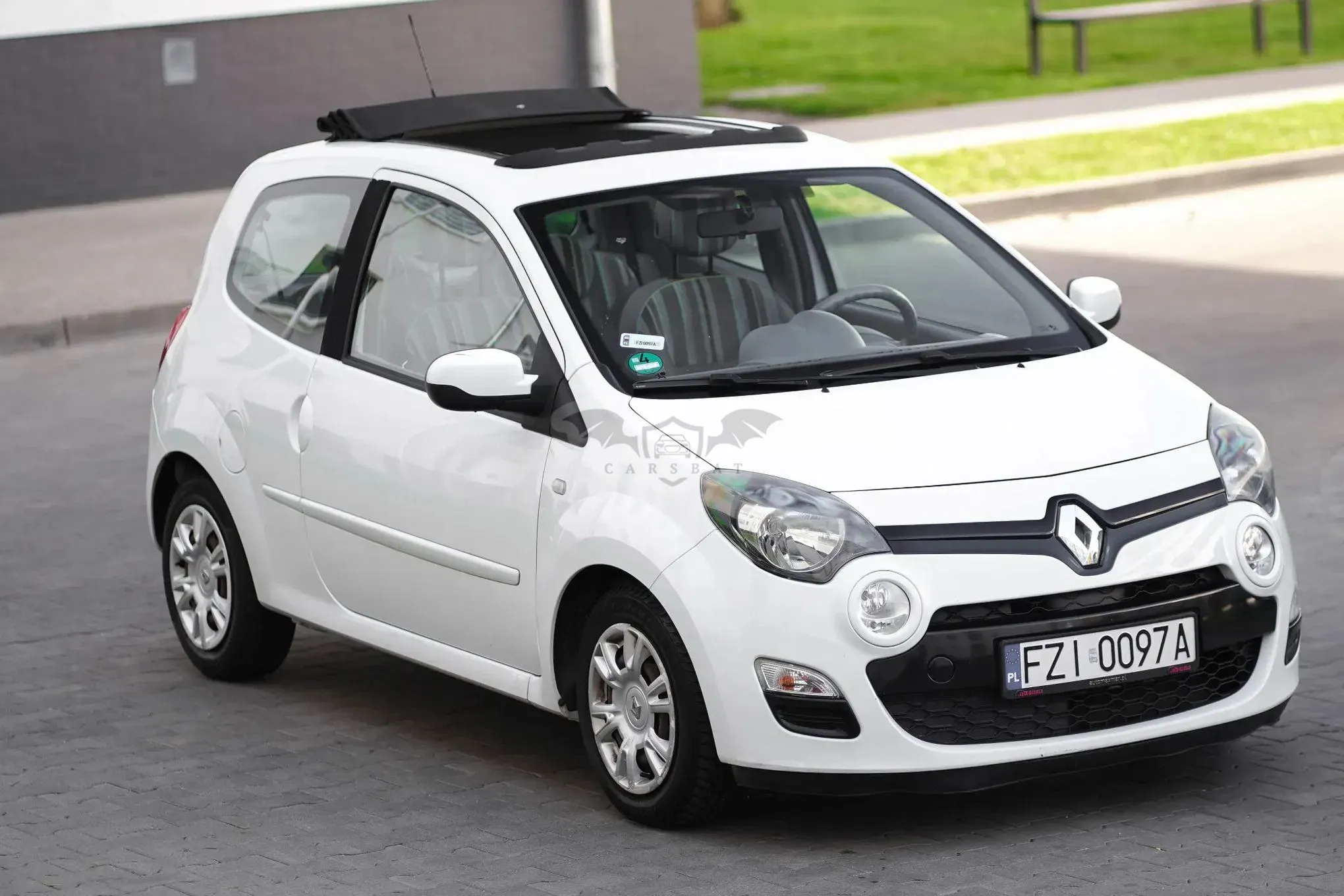 Renault Twingo II (2007-2014) 1.2 16V Eco Wind 2012