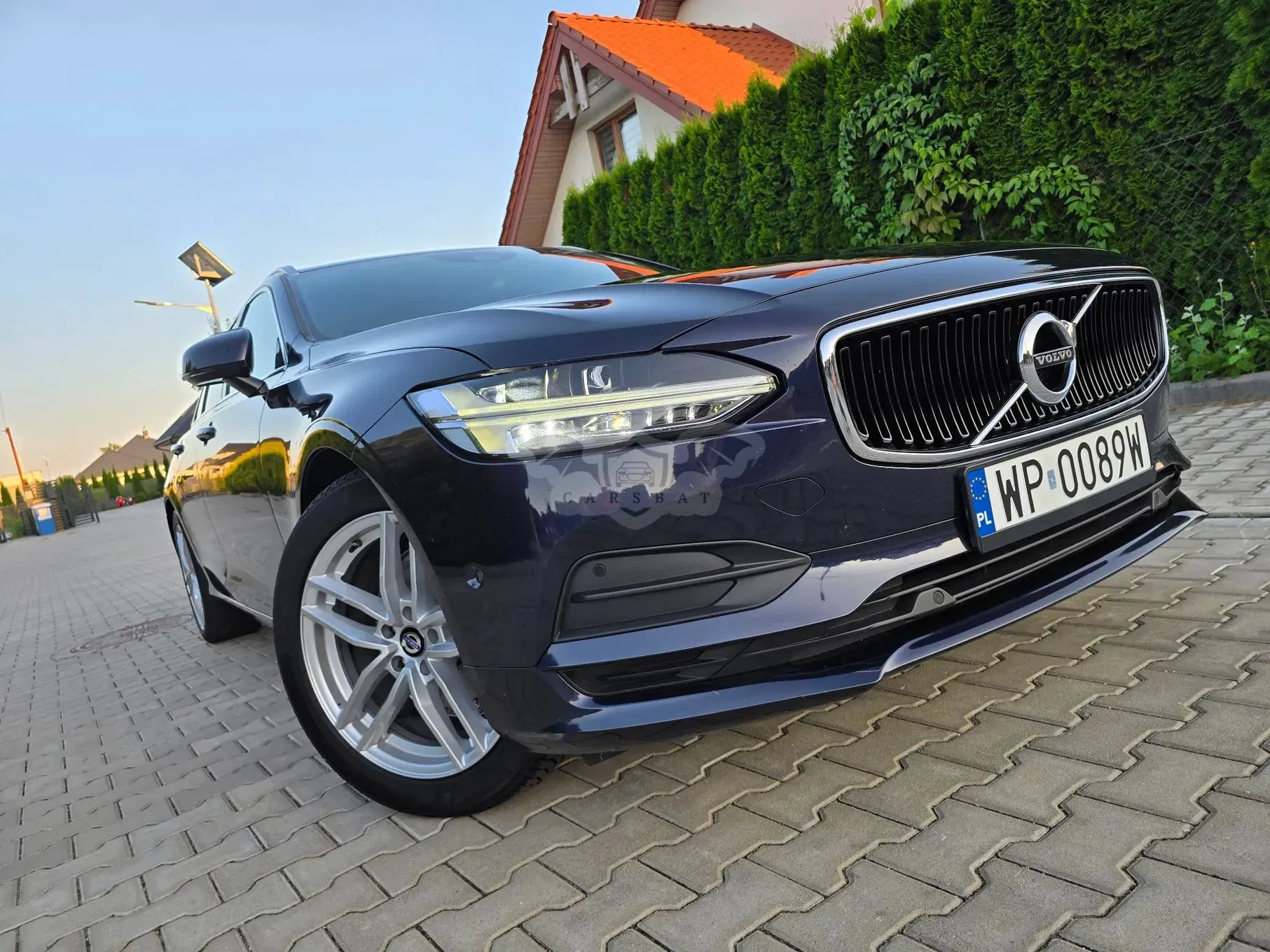 Volvo V90 D3 Momentum Pro 2017