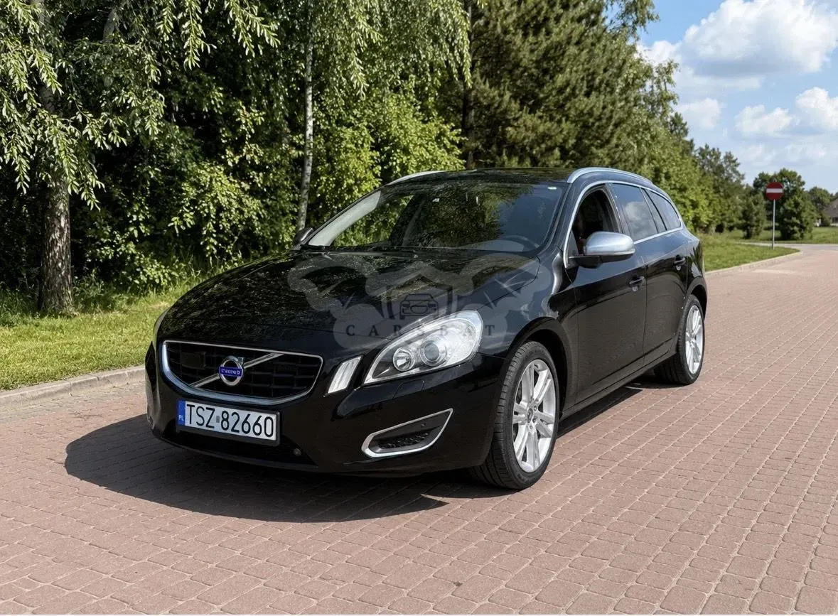 Volvo V60 I (2011-2018) 2011