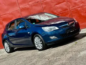 Opel Astra J (2009-2019) 1.6 Active 2010