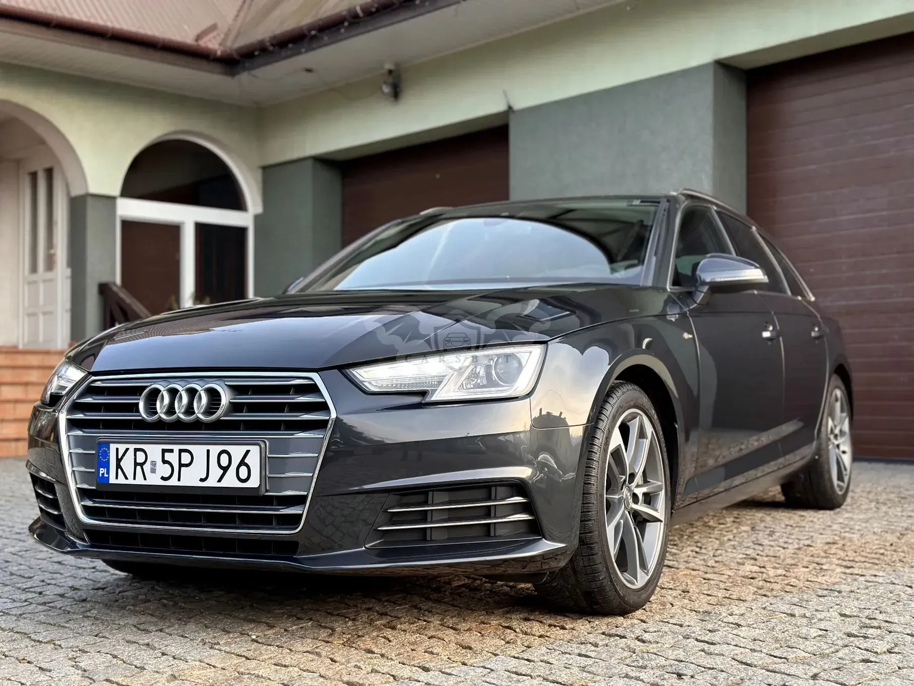 Audi A4 B9 (2015-) 2.0 TDI ultra sport 2016