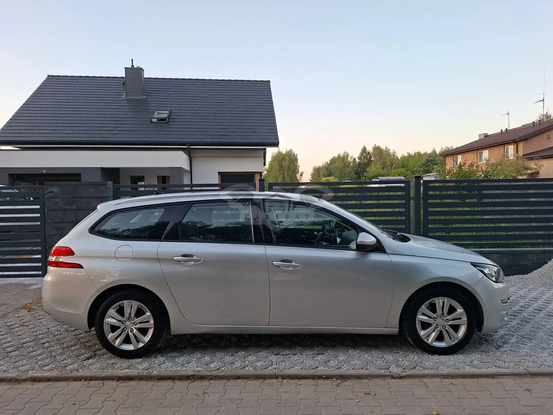 Peugeot 308 T9 (2014-2021) BlueHDi 120 EAT6 Stop & Start Allure 2016