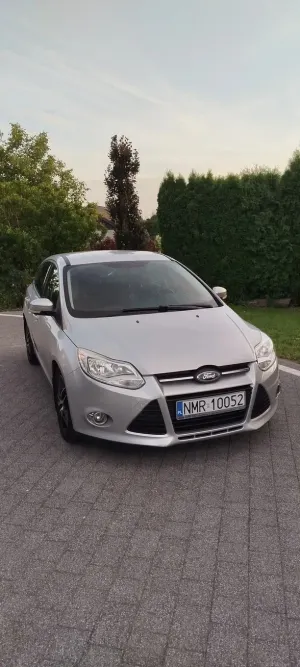 Ford Focus Mk3 (2010-2018) 1.6 EcoBoost Edition 2012