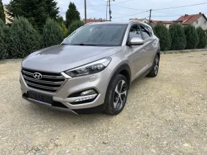 Hyundai Tucson III (2015-2020) 1.6 Turbo 4WD 25 Jahre 2015
