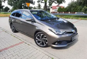 Toyota Auris II (2012-) 1.6 Comfort 2017