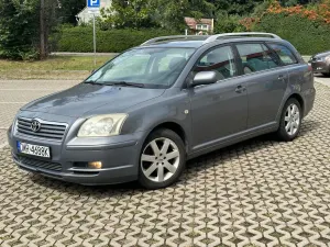 Toyota Avensis II (2003-2009) 2003