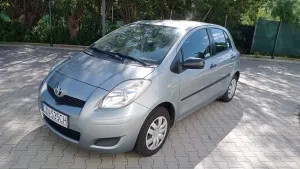 Toyota Yaris II (2005-2011) 1.0 Terra A/C 2009