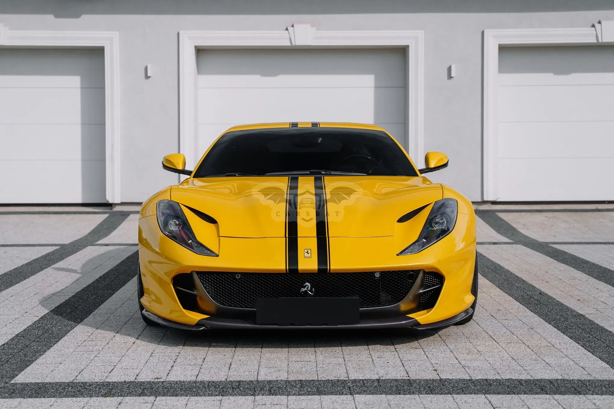 Ferrari 812 2019