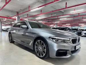 BMW 5 Series G30/G31 (2017-2023) 530i xDrive M Sport Edition 2019