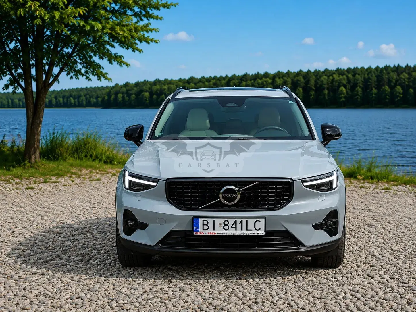 Volvo XC40 B5 AWD Ultimate Dark 2024