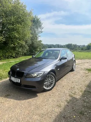 BMW 3 Series E90/E91/E92/E93 (2005-2012) 320d 2005