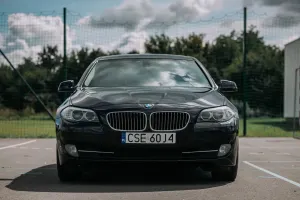 BMW 5 Series F10/F11 (2009-2017) 530d 2010