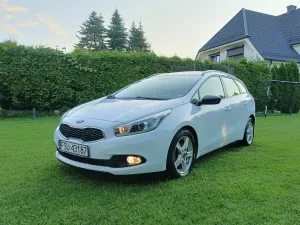 Kia Ceed II (2012-) 1.4 CRDi 90 Vision 2013