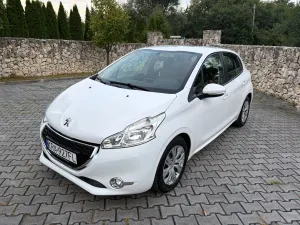 Peugeot 208 I (2012-2019) 1.4 VTi Active 2012