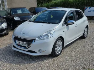 Peugeot 208 I (2012-2019) 82 VTI Style 2014