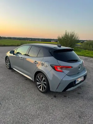 Toyota Corolla Seria E21 (2019-) 1.8 Hybrid Selection 2021