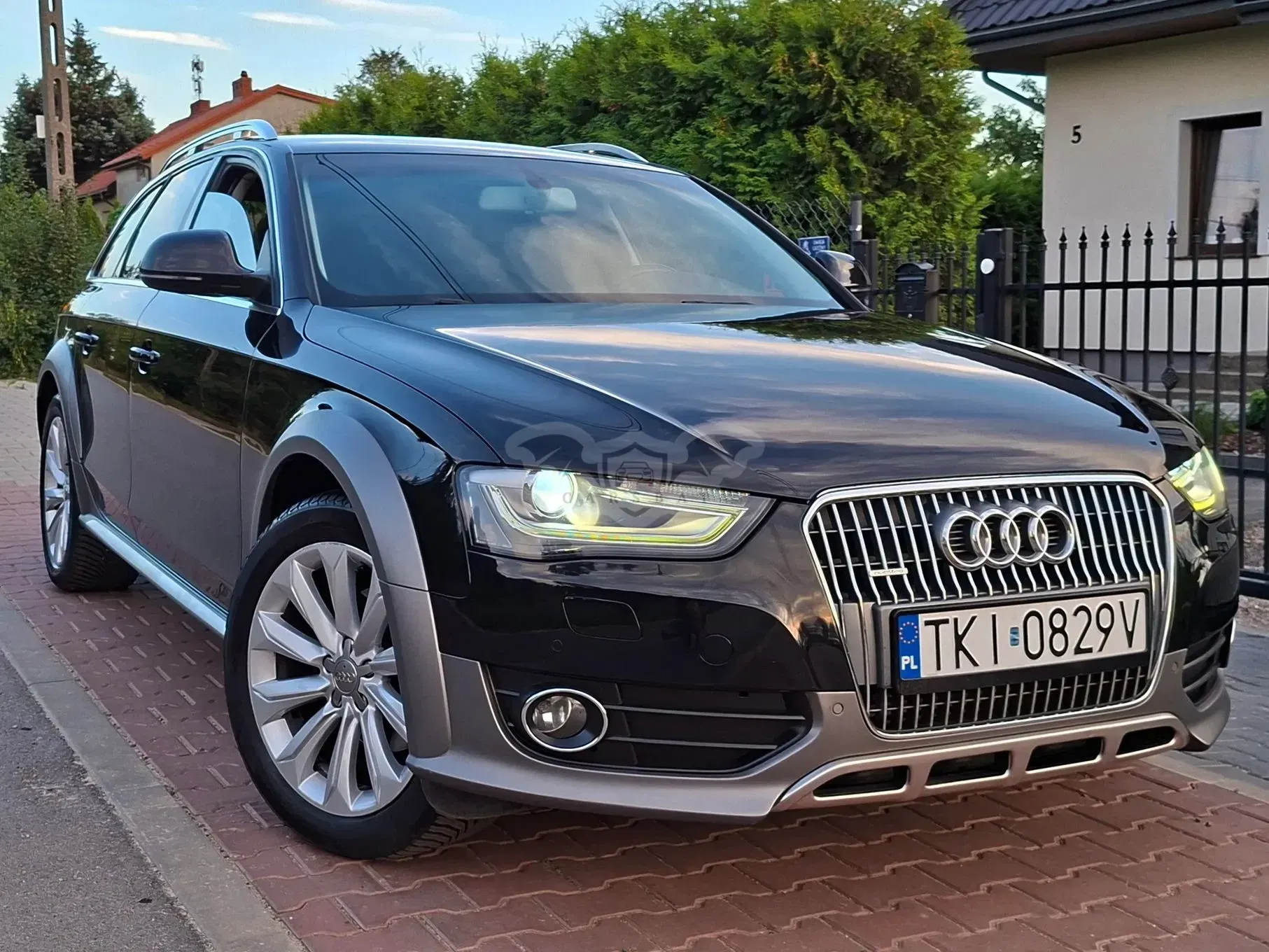 Audi A4 B8 (2007-2015) 2.0 TDI DPF S tronic 2013