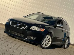 Volvo V50 D5 R-Design Summum 2010