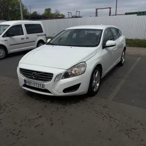 Volvo V60 I (2011-2018) 2011
