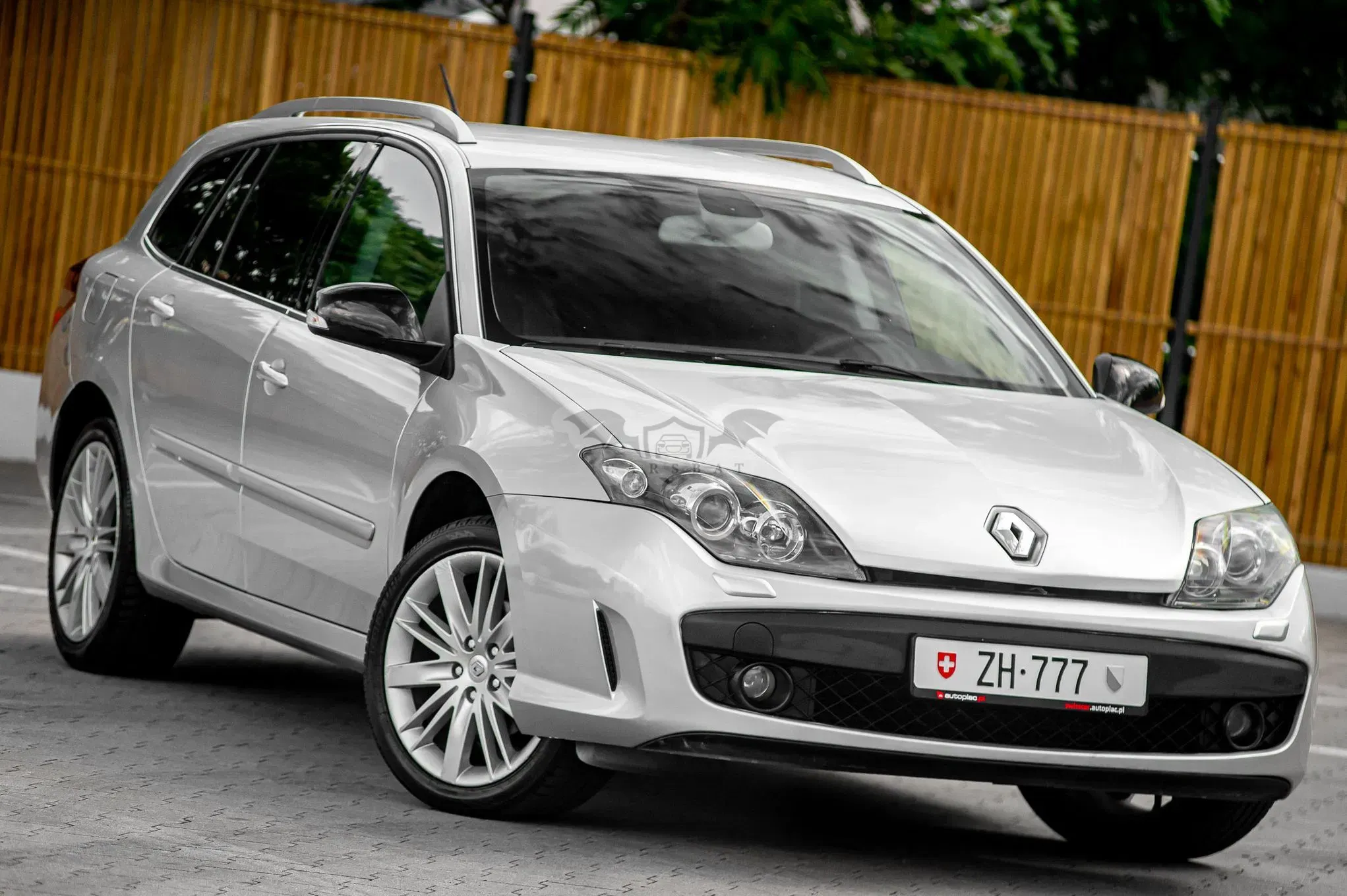 Renault Laguna III (2007-) 2.0 TCe 170 GT 2015