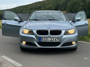 BMW 3 Series E90/E91/E92/E93 (2005-2012) 2011
