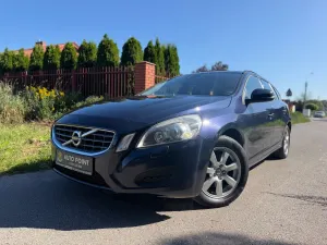 Volvo V60 I (2011-2018) D3 Geartronic Kinetic 2011