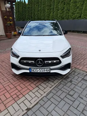 Mercedes-Benz GLA 200 AMG Line 2020