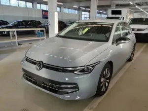 Volkswagen Golf VIII (2020-) 1.5 eTSI OPF DSG Goal 2024