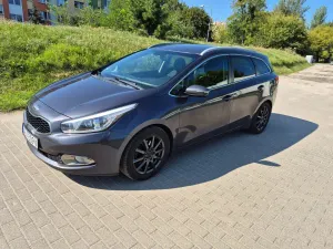Kia Ceed II (2012-) 1.6 GDI M 2012