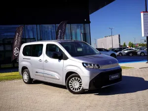 Toyota Proace City Long 1.5 D-4D Business 2024