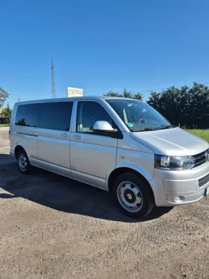 Volkswagen Caravelle L2 Comfortline 2011