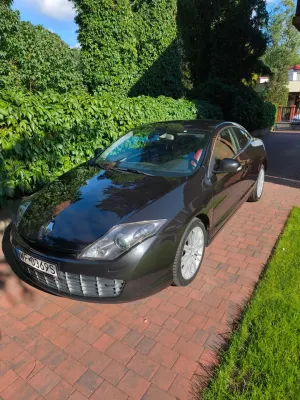 Renault Laguna III (2007-) 2.0 dCi GT 2010