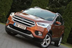 Ford Kuga II (2012-) 2017