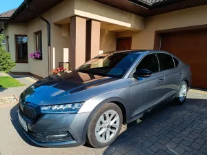 Skoda Octavia IV (2020-) 1.5 TSI e-Tec Ambition DSG 2023