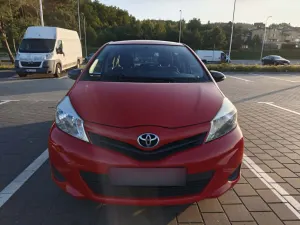 Toyota Yaris III (2011-2019) 1.0 Active 2012