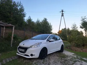 Peugeot 208 I (2012-2019) 1.4 HDi Active Pack 2013