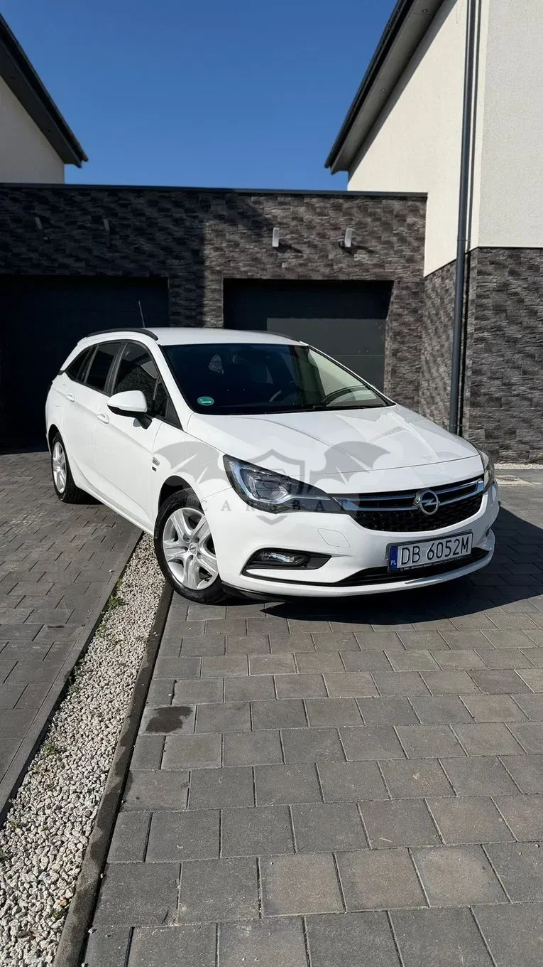 Opel Astra K (2015-2021) 1.6 BiTurbo D Start/Stop 120 Jahre 2019
