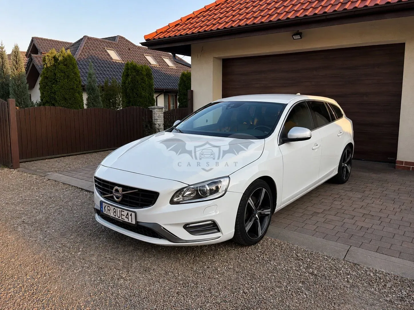Volvo V60 I (2011-2018) T4 Drive-E R-Design Kinetic 2017
