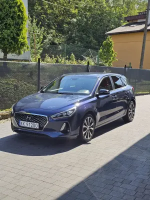 Hyundai i30 III (2017-) 1.0 T-GDI Family 2017