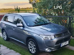 Mitsubishi Outlander III (2012-2022) 2013