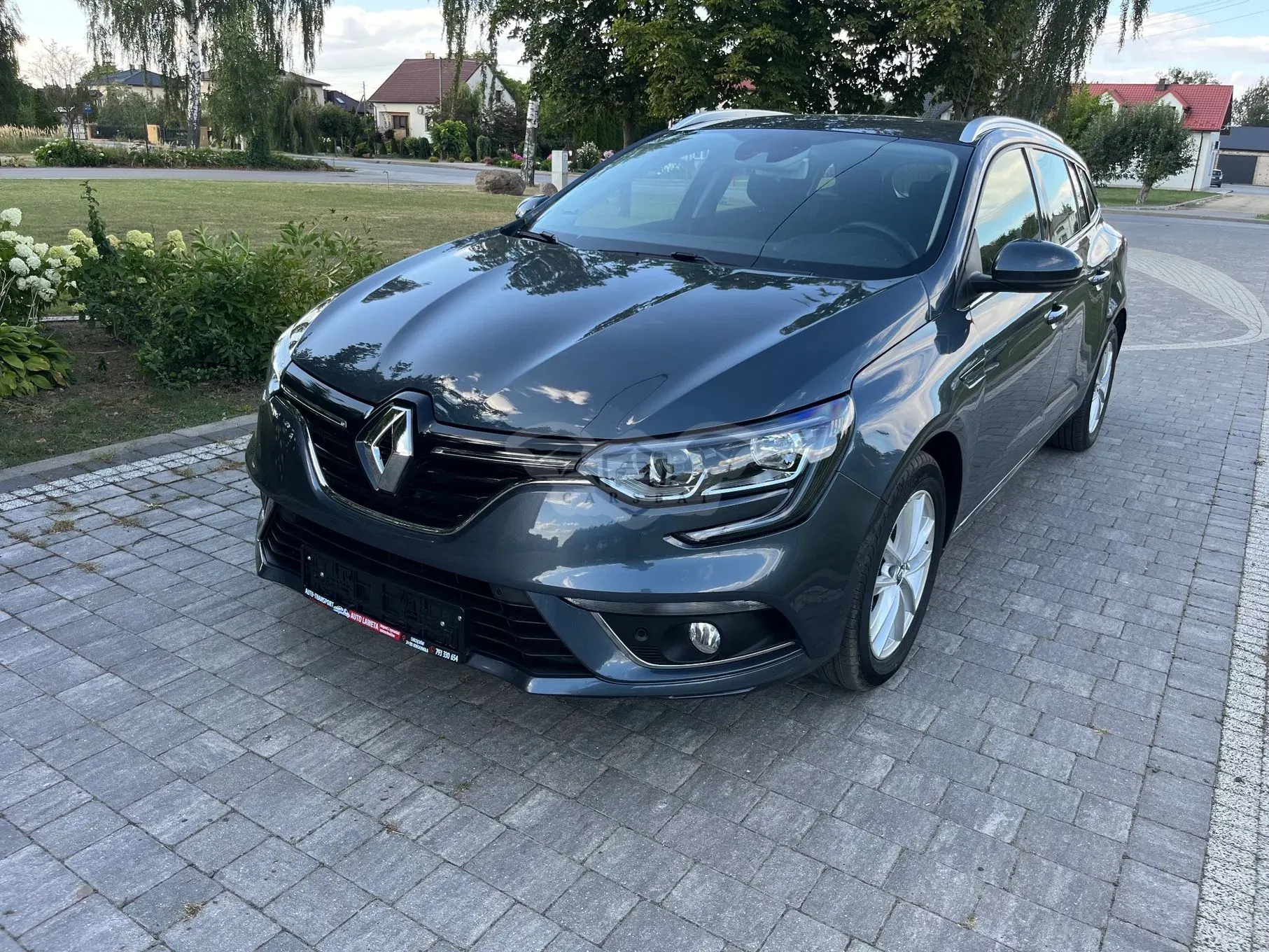 Renault Megane IV (2016-) 1.2 Energy TCe Intens 2017